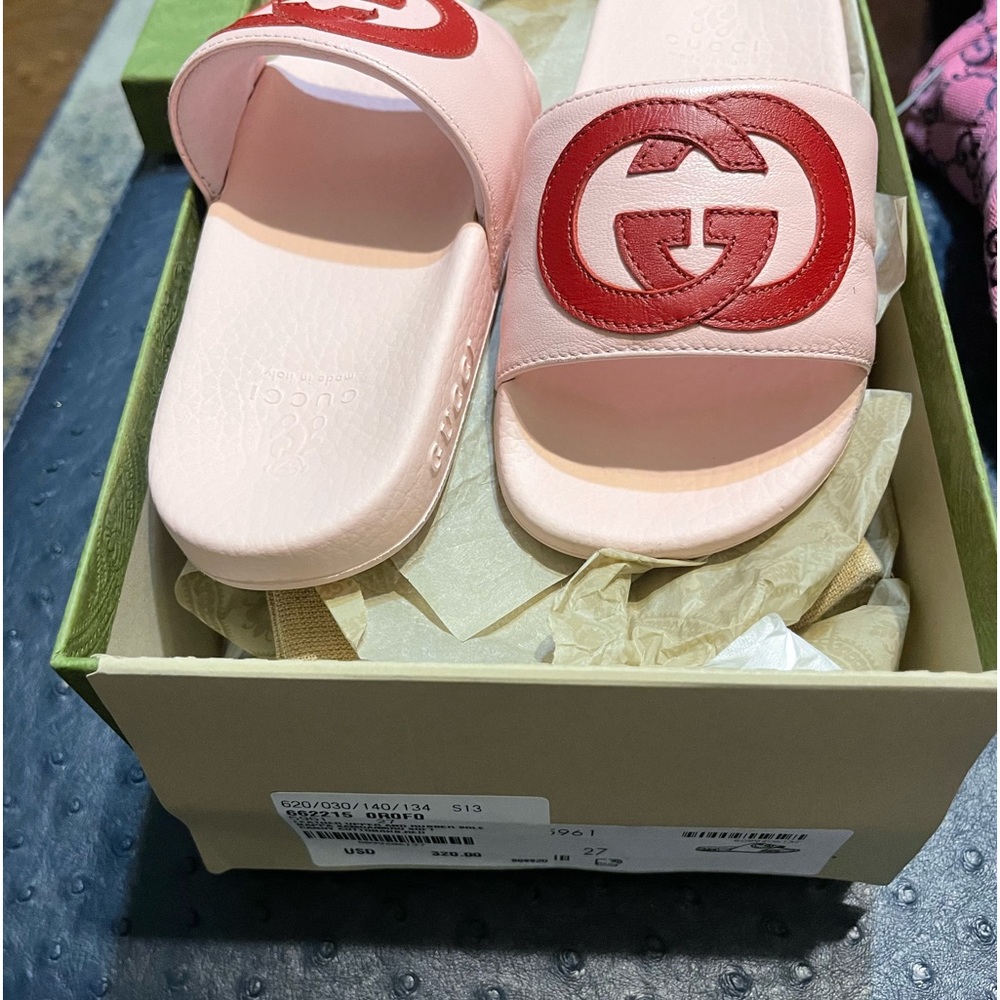 Girls Gucci slides